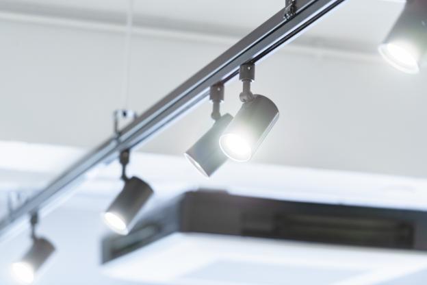 Hoe gebruik je een 3-fase railspot systeem?